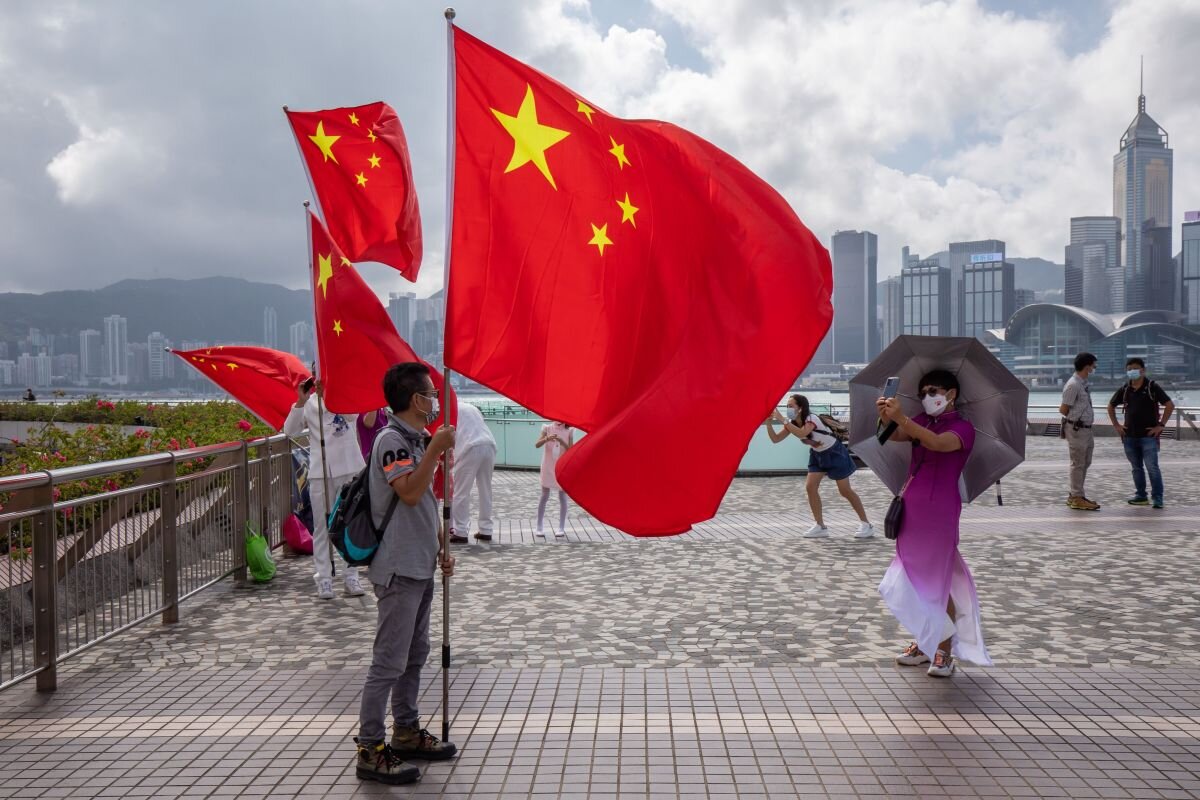 китайские политики. интернет в китайской народной республике. брикс в юар. внешняя политика 21 века в китае. си цзиньпин съезд компартии китая.