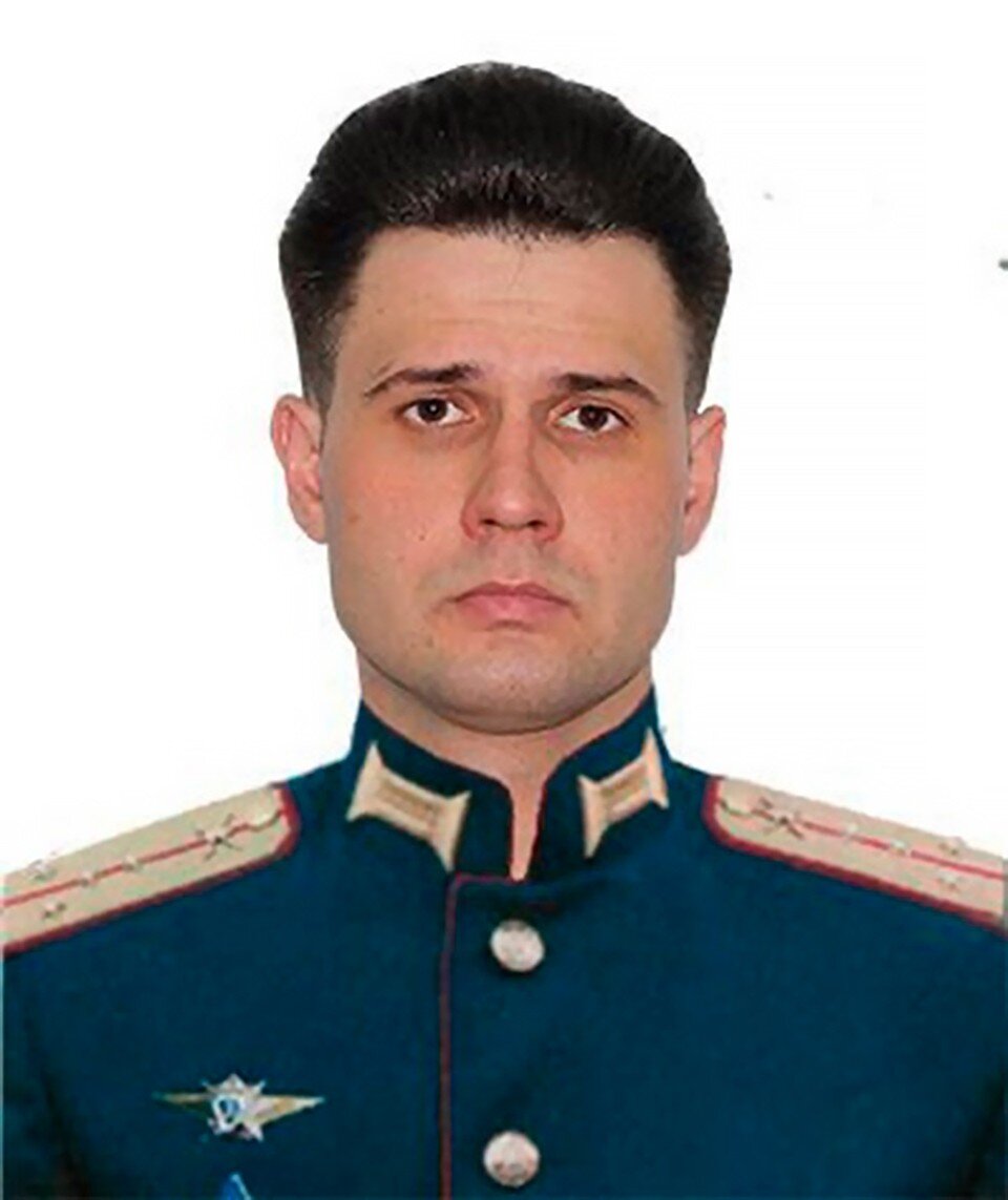     Капитан Максим ВОЛЧЕК  Минобороны РФ
