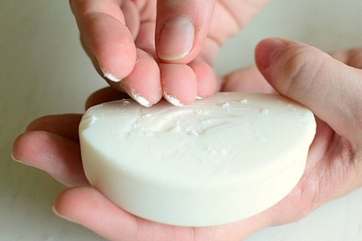 Über die Verwendung von Waschseife im Alltag ist schon viel gesagt worden, doch der Einsatzbereich von Toilettenseife beschränkt sich auch nicht nur auf das Händewaschen. Normalerweise kaufe ich Duftstoffe mit Kiefern-, Erdbeer- oder Meeresduft.-3