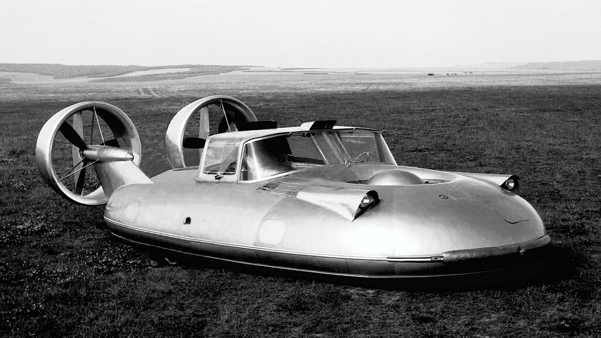    Экспирементальный автомобиль ГАЗ-16 "Чайка"© Фото из архива ОАО ГАЗ