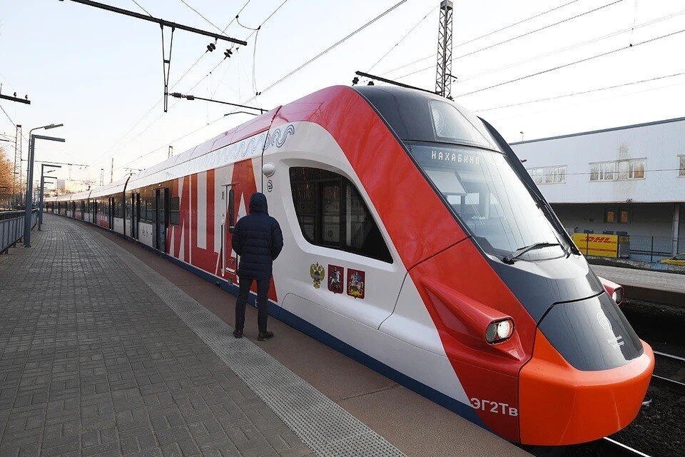     На участке МЦК от Крымской до Хорошева не будет движения поездов 21 января Михаил ФРОЛОВ