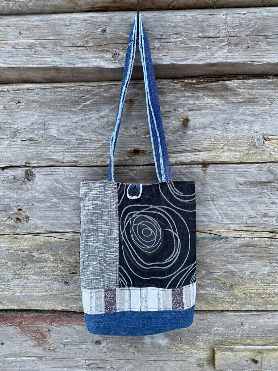 №1 Черный, серый, синий джинс