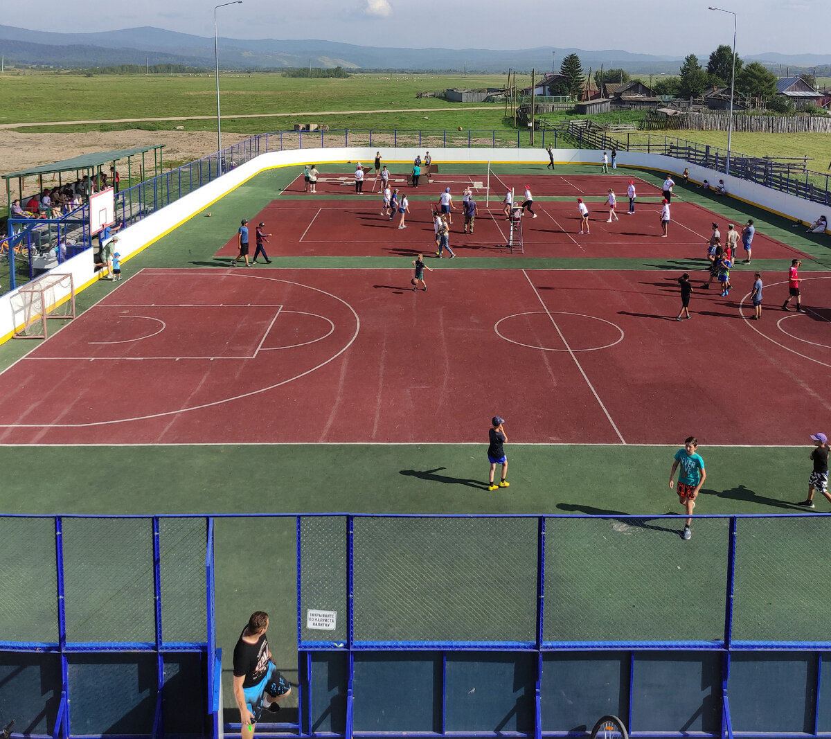 День физкультурника на универсальной спортплощадке. Август 2022 г.