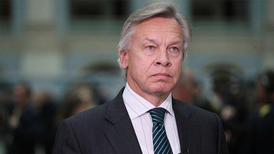     Пушков обвинил западные СМИ в разжигании украинского конфликта Известия/Алексей Майшев