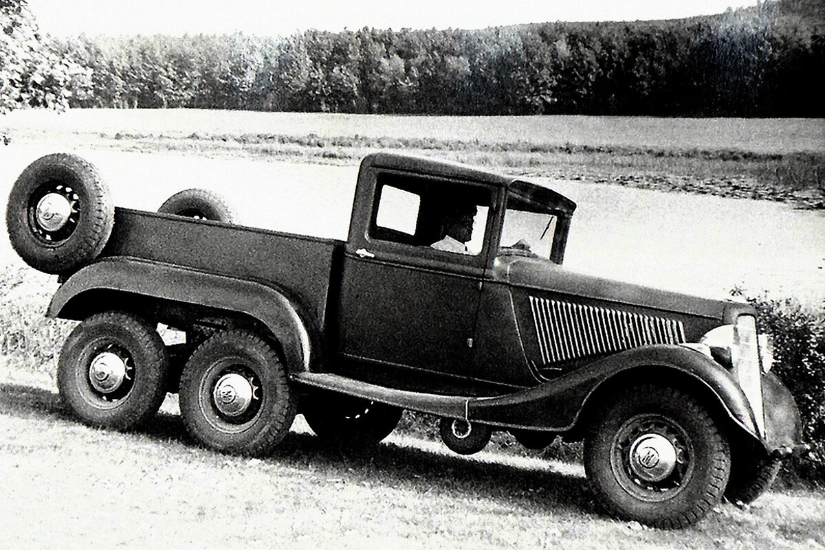 Источник фото: https://mn365.ru/avto/v-seti-pokazali-unikalnyj-trehosnyj-gruzovoj-avtomobil-gaz-21-proizvodstva-sssr/