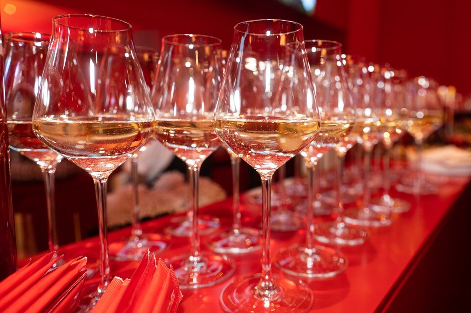     Число "алкогольных" нарушений выросло вдвое. Юлия ПЫХАЛОВА