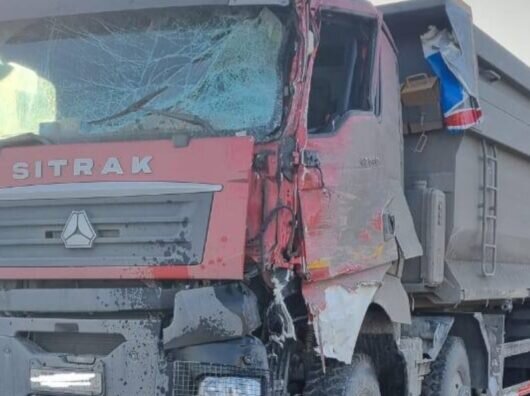    Водителю грузовика Sitrak пришлось обратиться за медпомощью // Фото: отдел пропаганды управления ГИБДД по Ростовской области