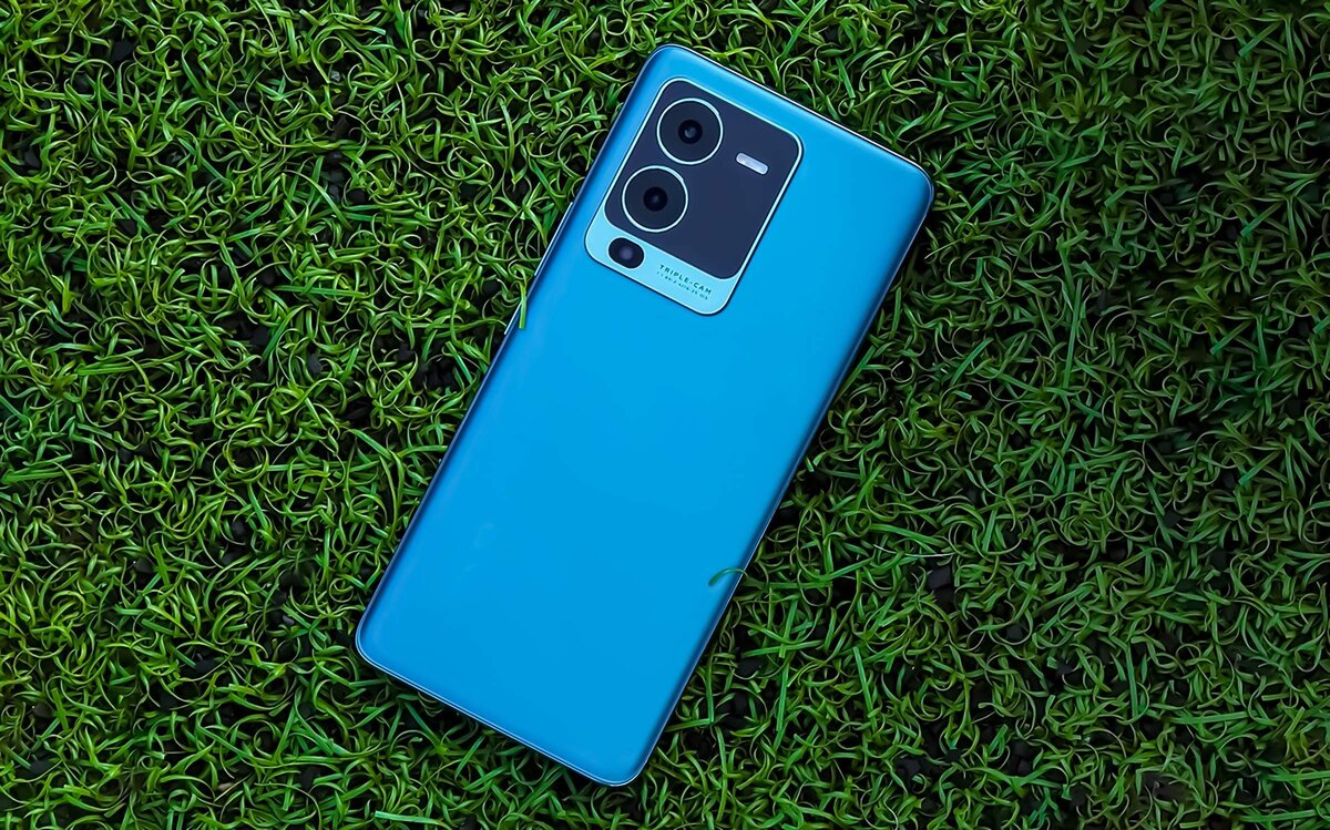 Vivo v25 pro в синем цвете