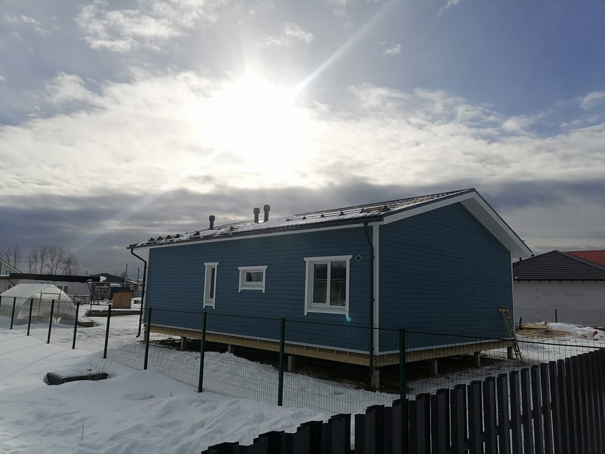 Внешняя отделка каркасного дома.