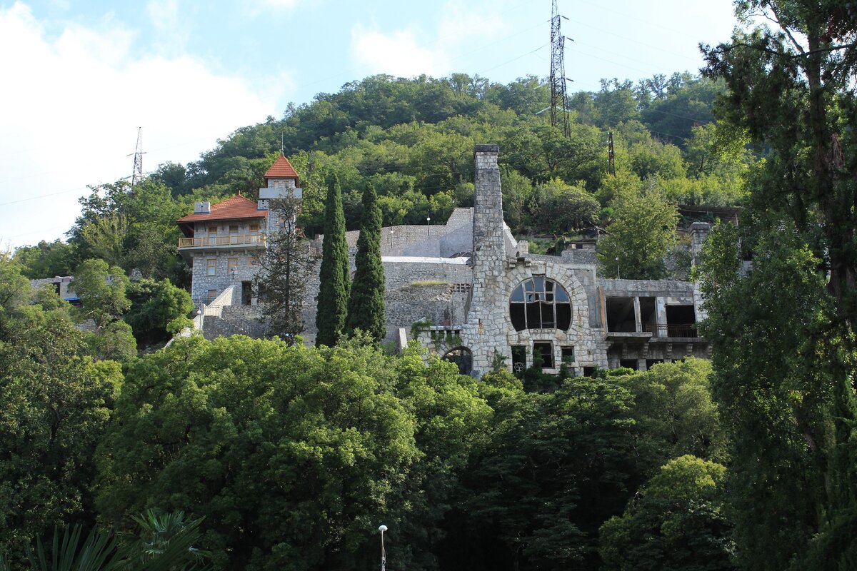 Замок Принца Ольденбургского