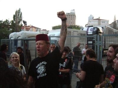 Источник фото https://metallicahayranlari.tr.gg