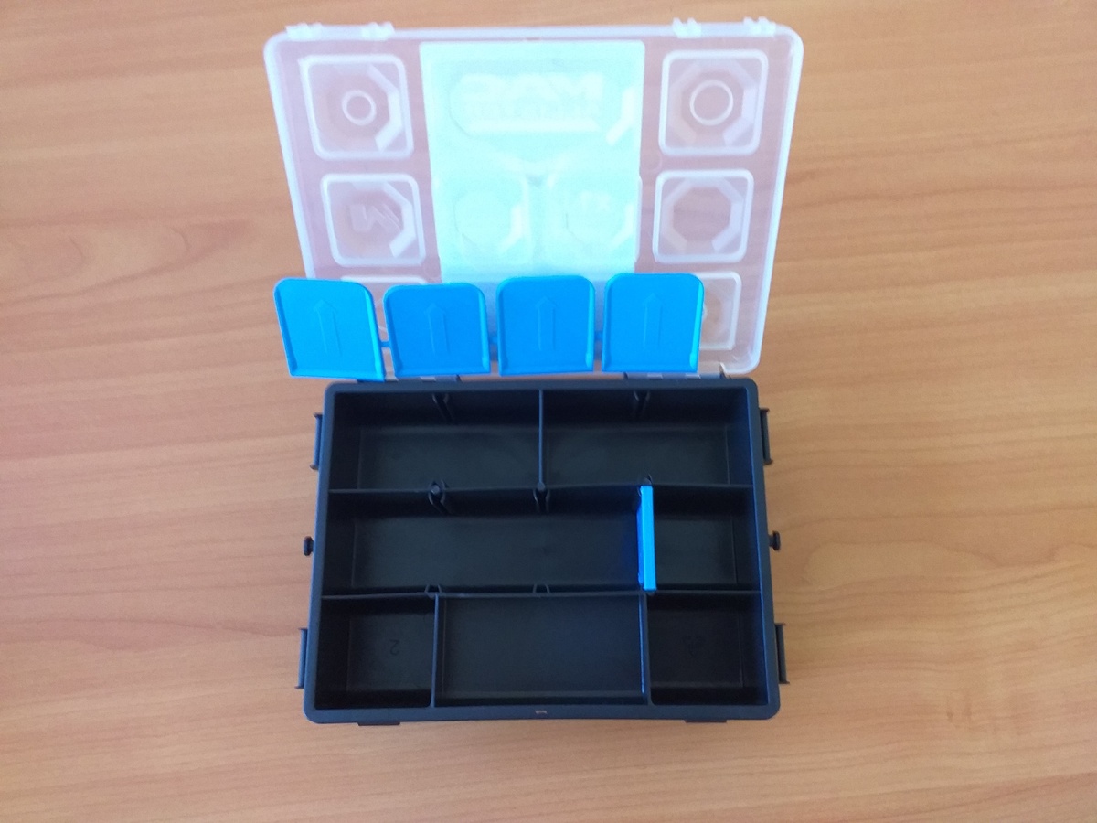 В комплект входит 5 разделителей