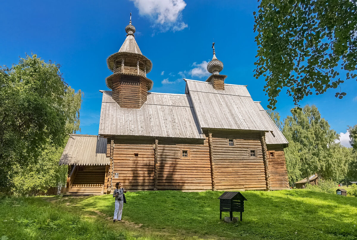 Снято на широкоугольную камеру Huawei P40Pro+ в режиме фото: 18mm, F1.8, 1/1250s, ISO50. 