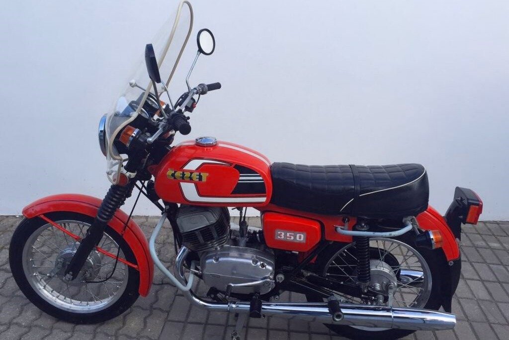 Cezet 472 6 красный