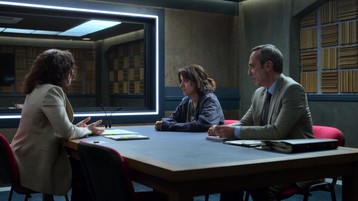 Кадр из сериала "Преступник"