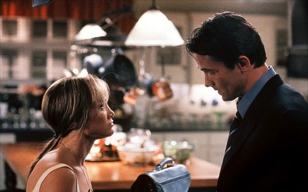 "С меня хватит" (2002) - отличный пример фильма о преследовании, но я не включил его в свой рейтинг. Хотя, возможно, вы сочтете это решение ошибочным