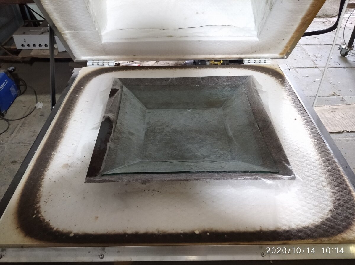 Изделие в форме после нагрева