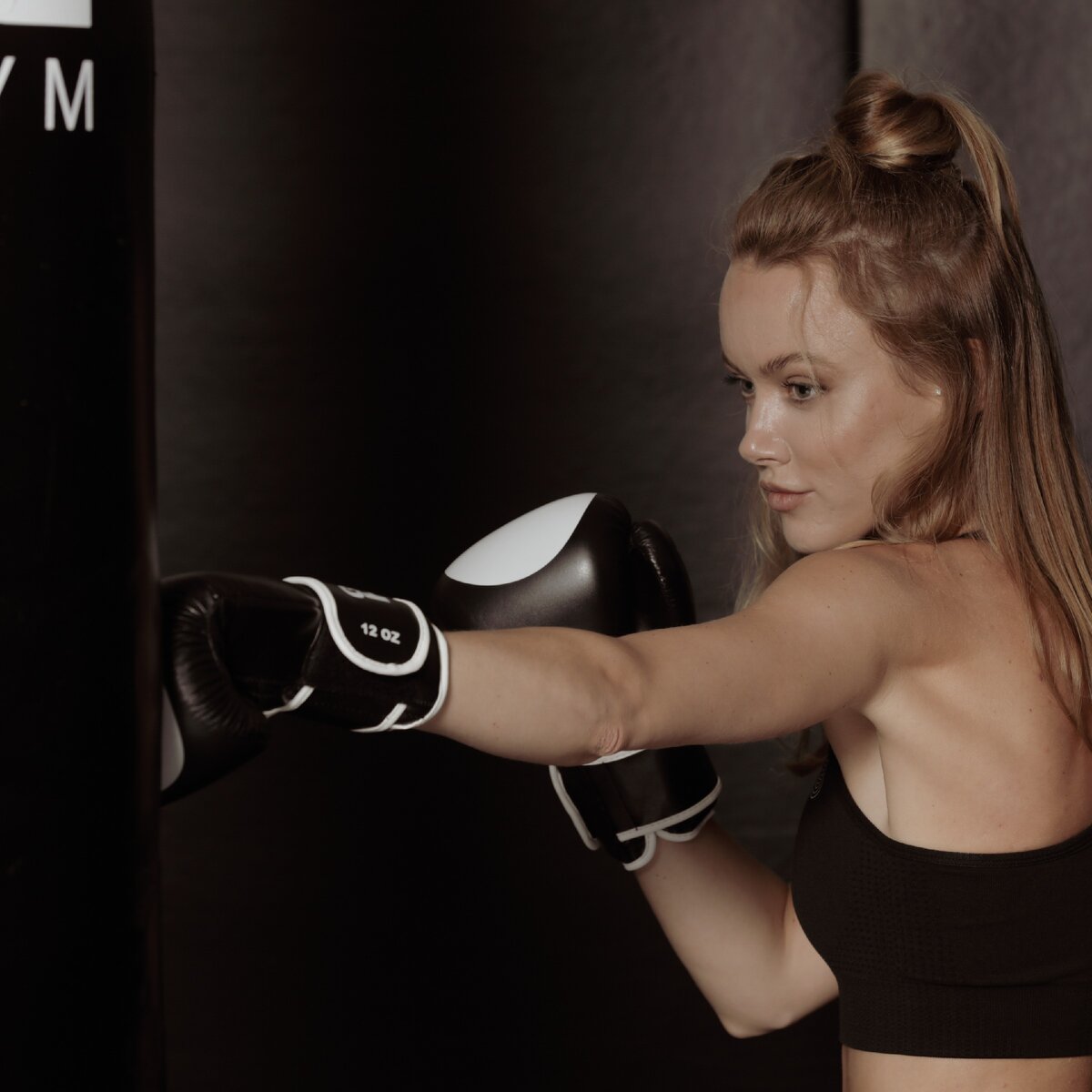 Ознакомиться с другими расцветками и моделями спортивной одежды: https://smithfit.ru/