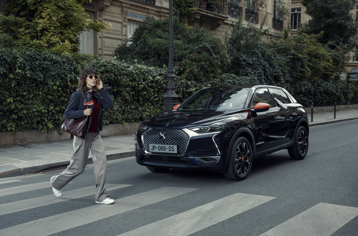 DS 3 Crossback Inеs de la Fressange Paris