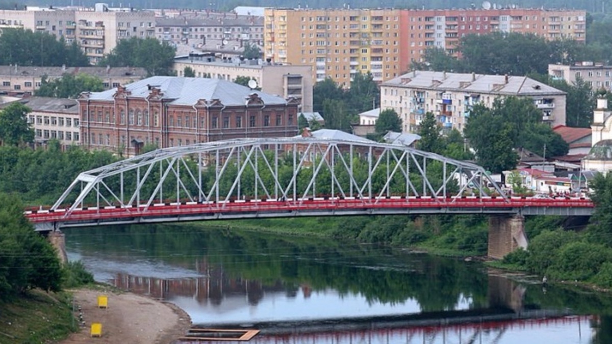 Город Кунгур. Мост через реку Сылва