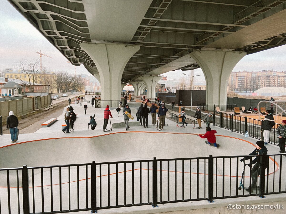 Удивил новый парк под мостом Бетанкура, показываю образцовый пример  благоустройства | Петербургский кот-путешественник | Дзен