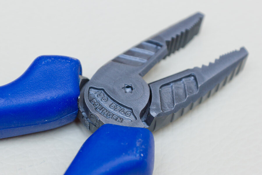 Пассатижи с клеймом Solingen. (Источник: фото автора)