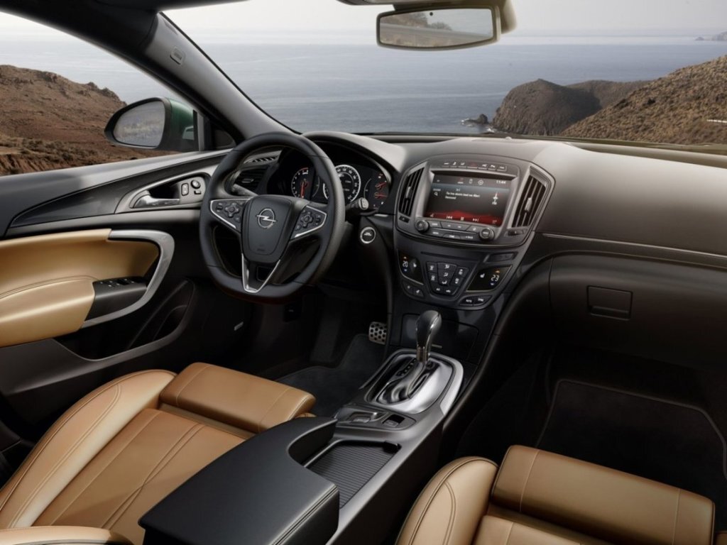 Opel Insignia 2013-2017: почему я считаю ее лучшим выбором при выборе б/у авто