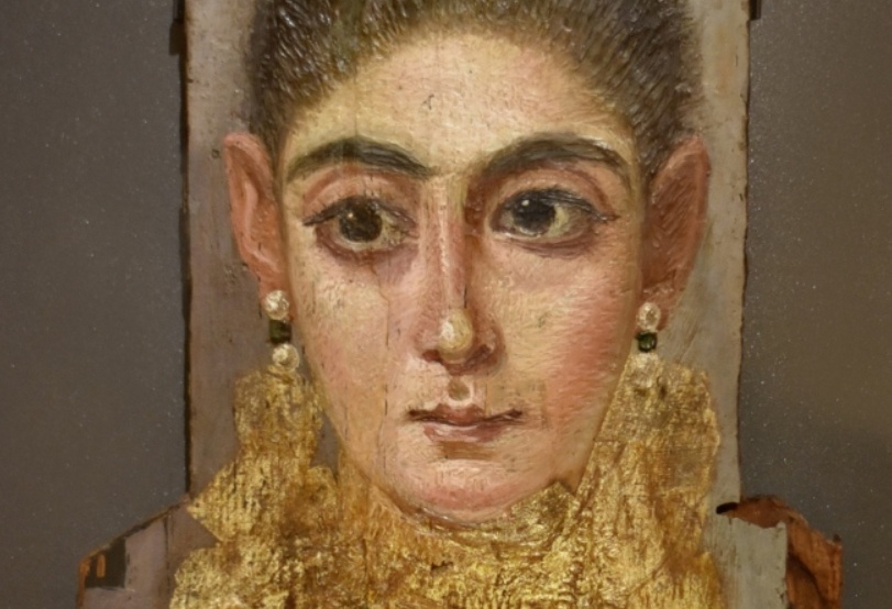 У этой античной дамочки, судя по выдающимся глазам, с репродуктивной функцией всё было более чем хорошо