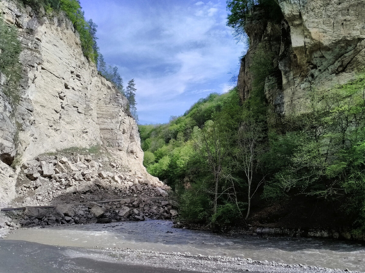 Аргунское ущелье. Все фото автора