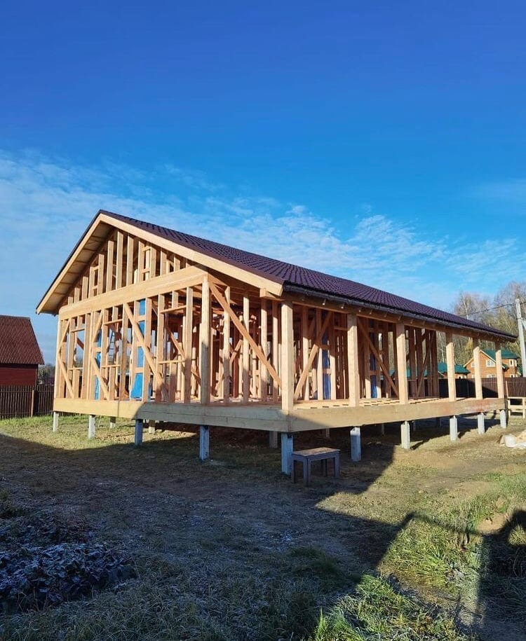 Я понял, что смогу значительно сэкономить, если сделаю все сам, благо опыт в строительстве хоть и небольшой, но есть.