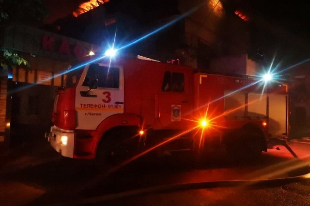    Двое детей и трое взрослых могли погибнуть при пожаре в Прохладном