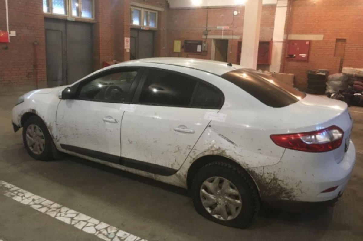    Работник украл автомобиль за 600 тысяч рублей и продал его за 120 тысяч рублей.