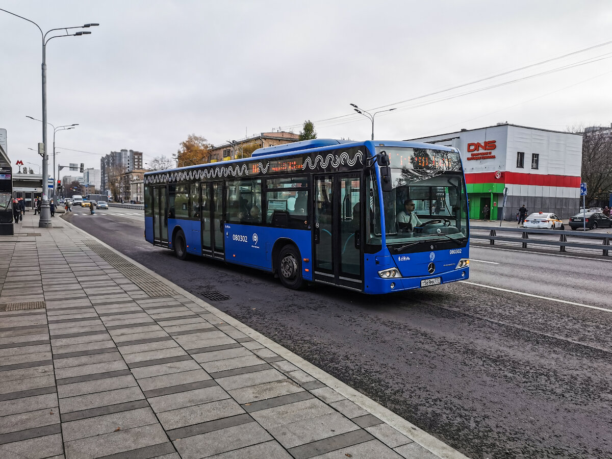 Автобус 080302 Mercedes-Benz Conecto II на маршруте № 345.