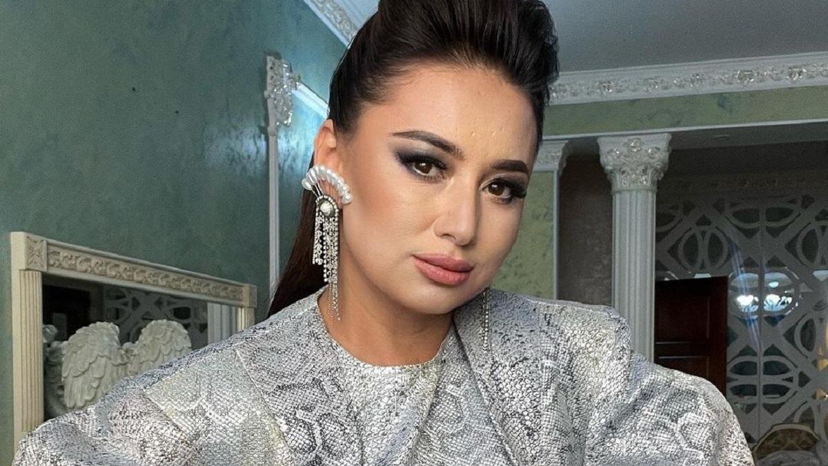    Мадина Садвакасова:instagram.com/sadvakasovamadina