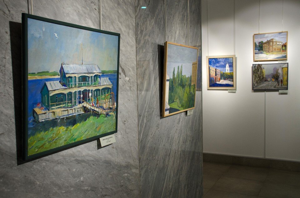     В выставочном зале музея Машкова открылась персональная выставка Сергея Пелихова. Геннадий БИСЕНОВ