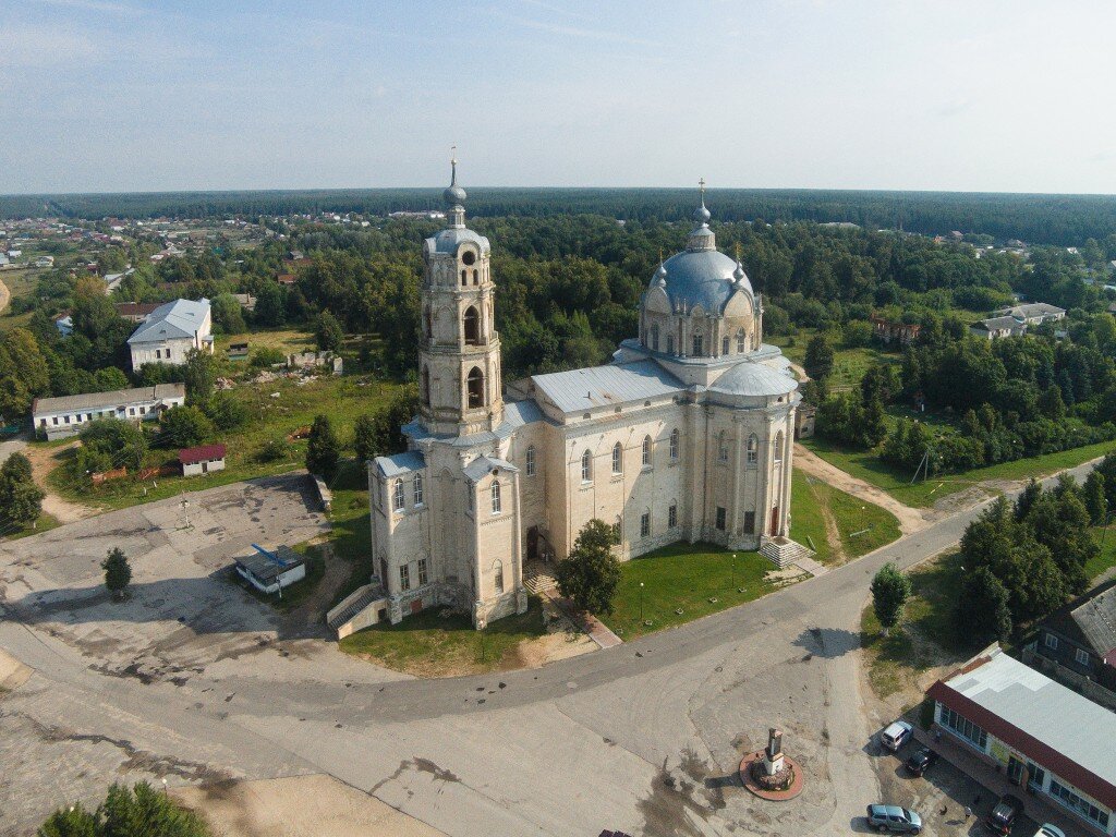 Архитектура в гусю Железном