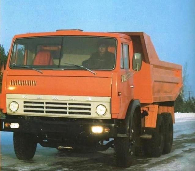Грузовик КАМАЗ 5511