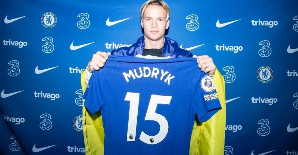 В начале недели трансферные сводки взорвались новостью о переходе в «Челси» 22-летнего украинского вингера Михаила Мудрика из «Шахтера». Фото: chelseafc.com