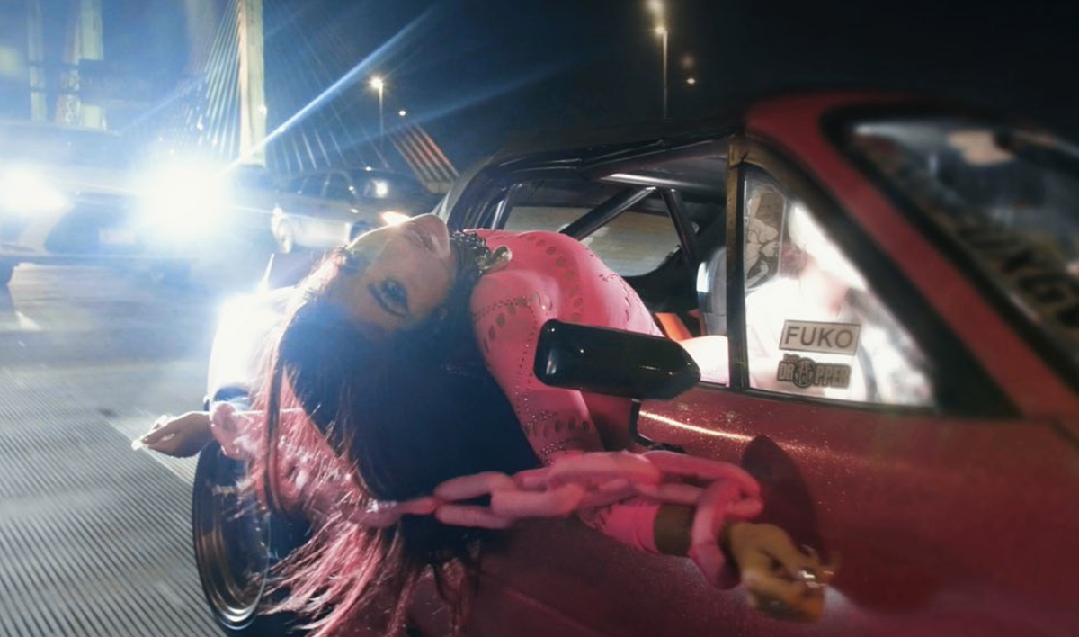 Кадр из клипа "Lock&Key"