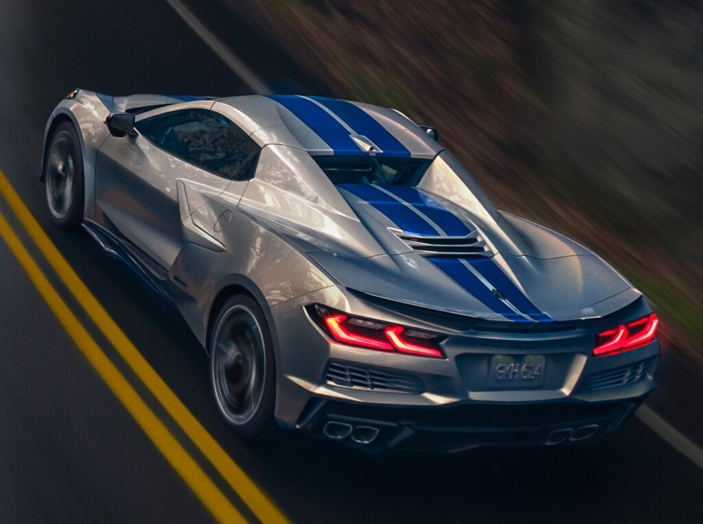 Chevrolet Corvette C8 E-Ray (2023-XX)