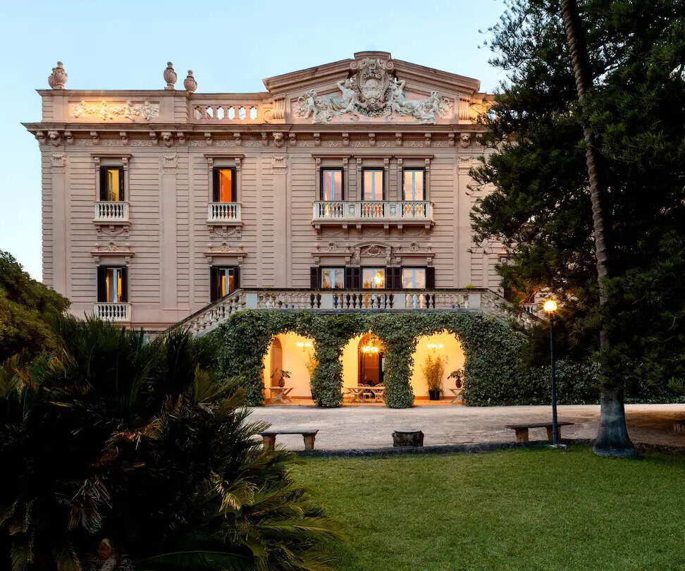     Виллу из второго сезона «Белого лотоса» разместили на Airbnb