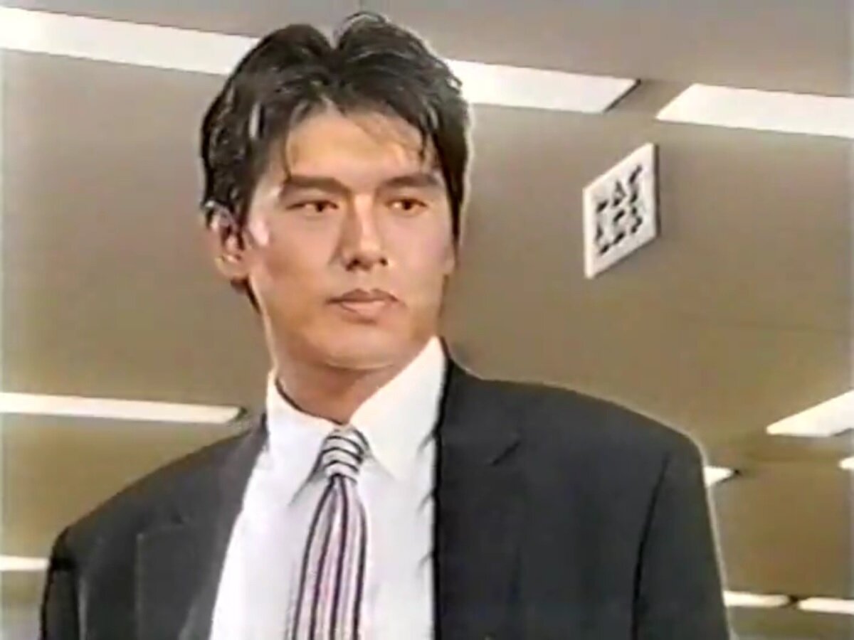 Главный герой, Асакава.