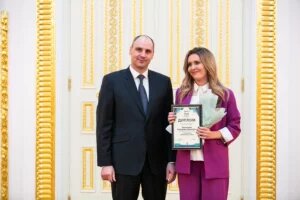  📷    Денис Паслер наградил победителей конкурса среди журналистов и редакций СМИ Оренбуржья Белов Михаил Александрович