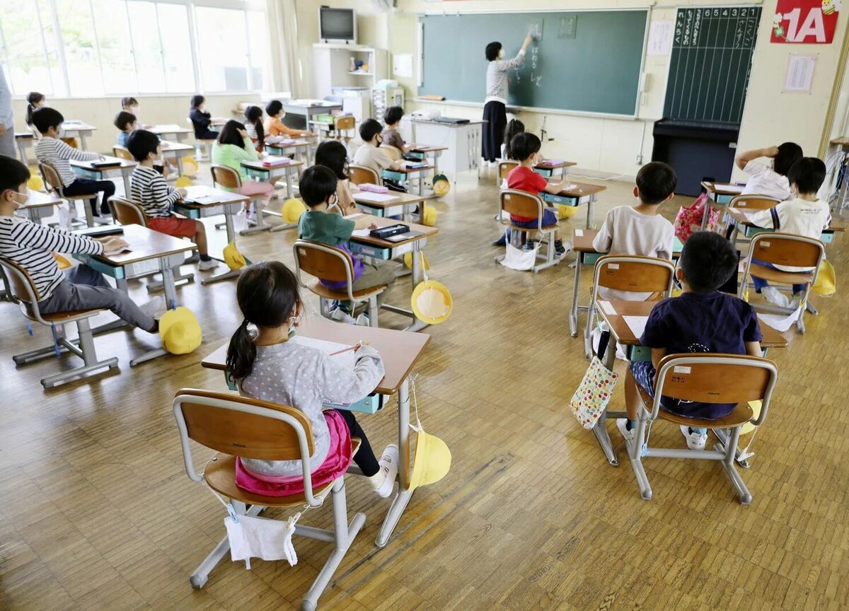 старшие школы в японии
