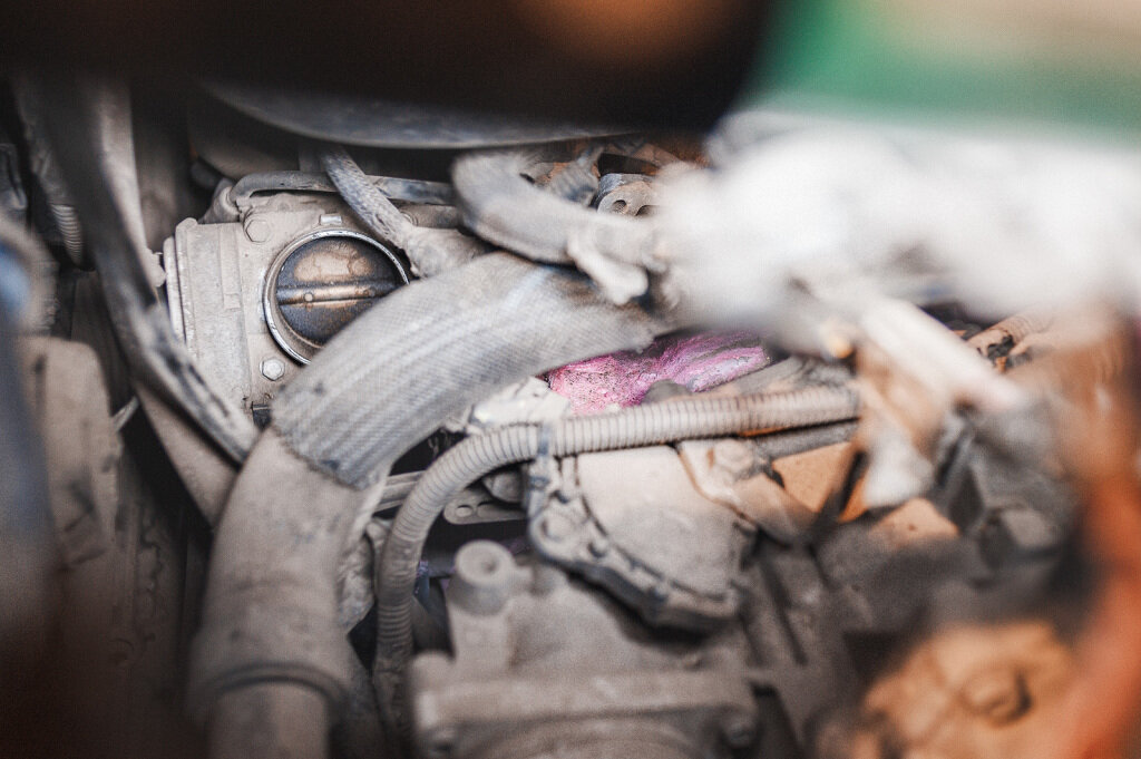 Дроссельная заслонка Додж Калибр обросла маслом