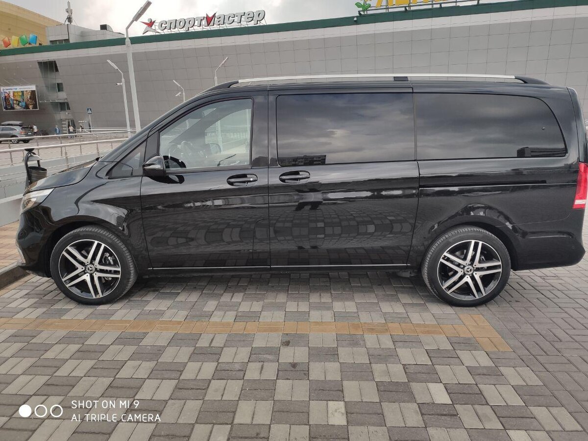 Фото с сайта minivantaxi.ru