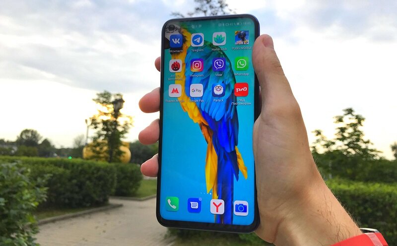 Huawei Honor 20 (дисплей)