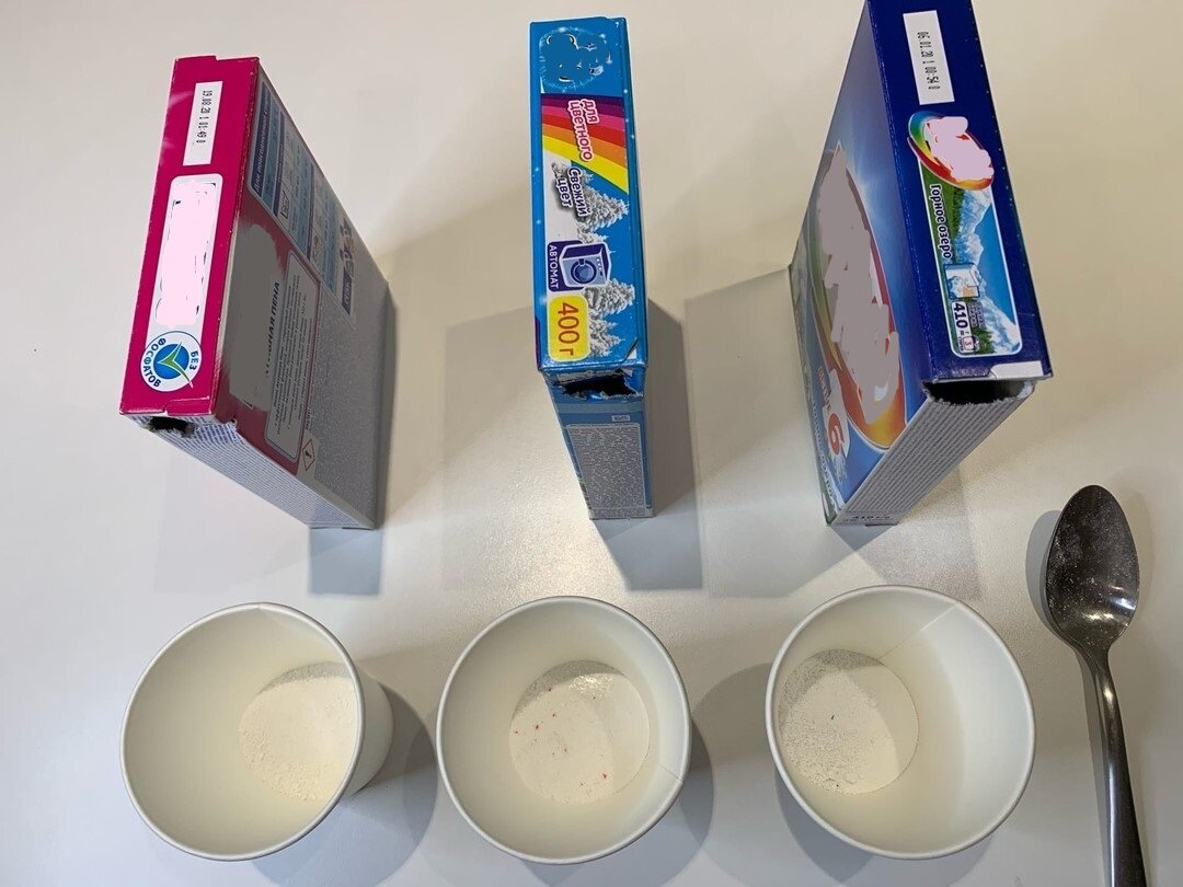 Фото сделано автором (положила по столовой ложке порошка)