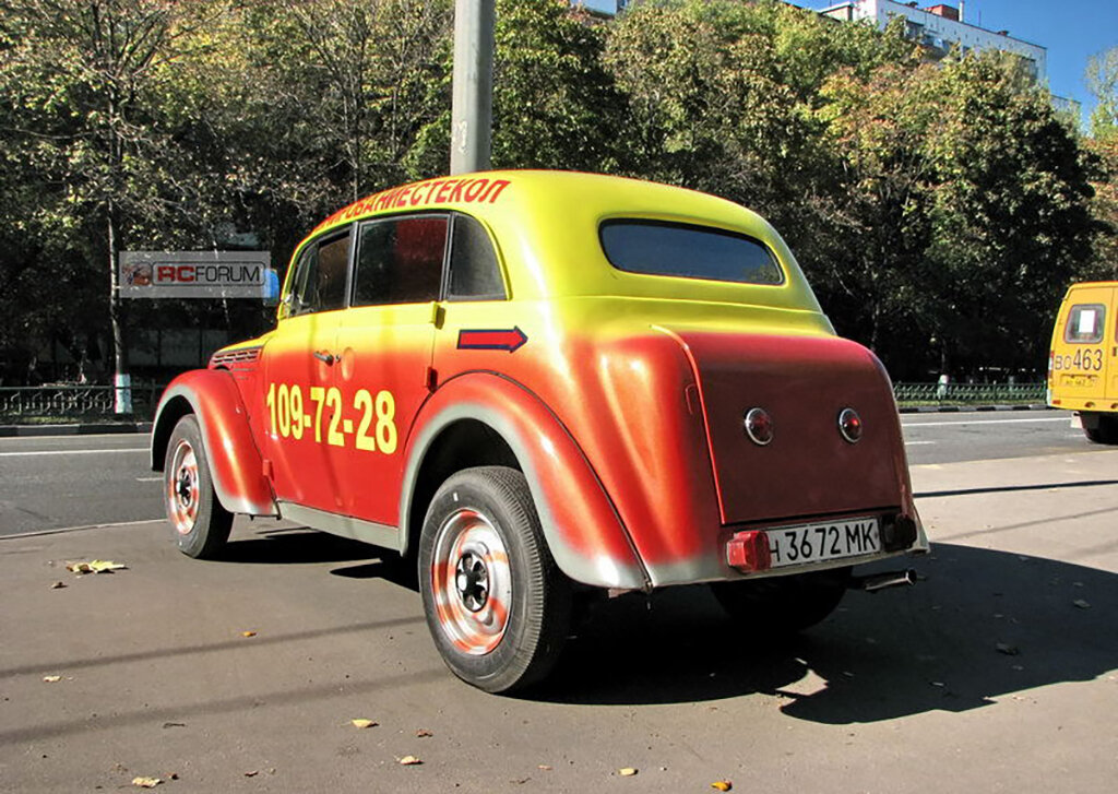 МЗМА-400-420 г/н «Н 36-72 МК». Москва, ул. Академика Скрябина.