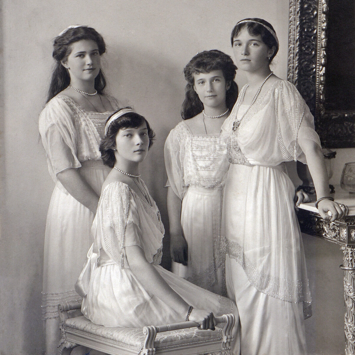 1914 год. Слева направо: Мария, Татьяна, Анастасия и Ольга. Фото (здесь и далее): общественное достояние.